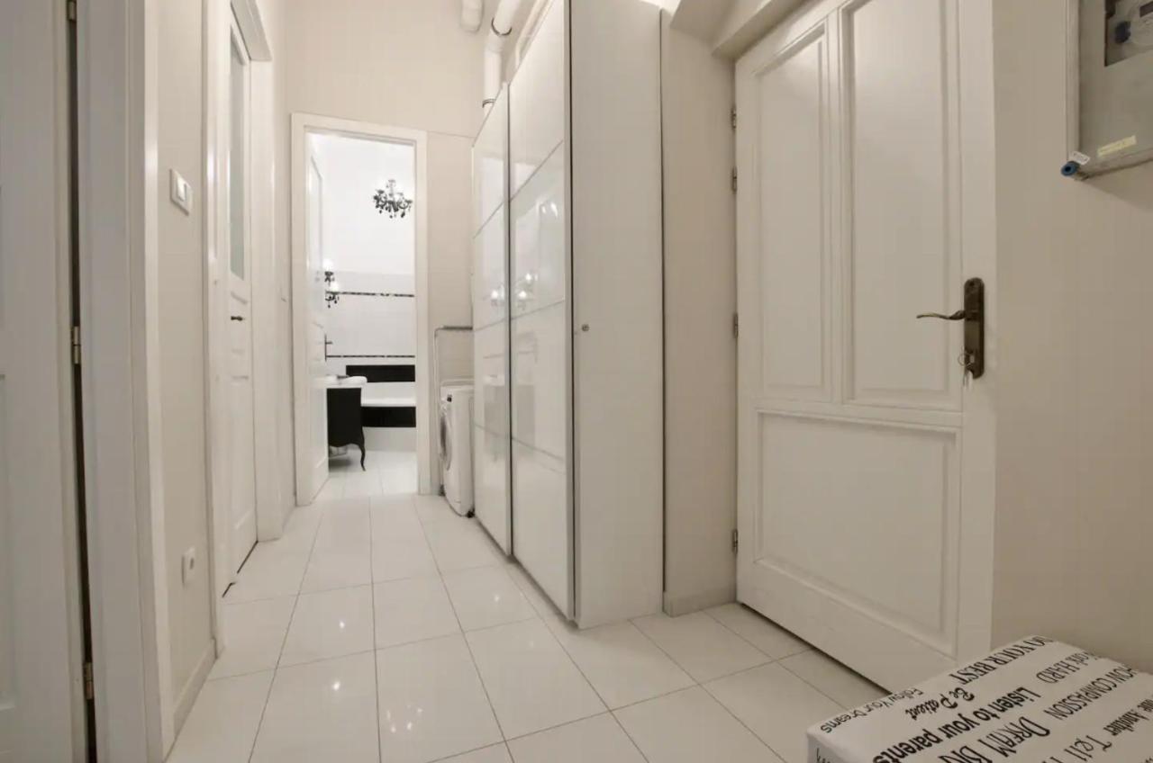 Premium Apartment By Hi5 - Lendvay Palace ブダペスト エクステリア 写真