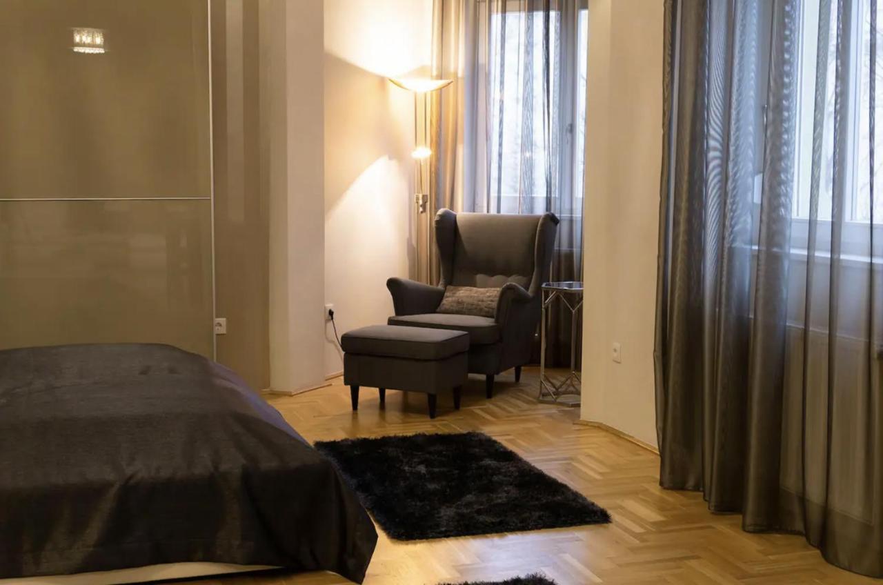 Premium Apartment By Hi5 - Lendvay Palace ブダペスト エクステリア 写真